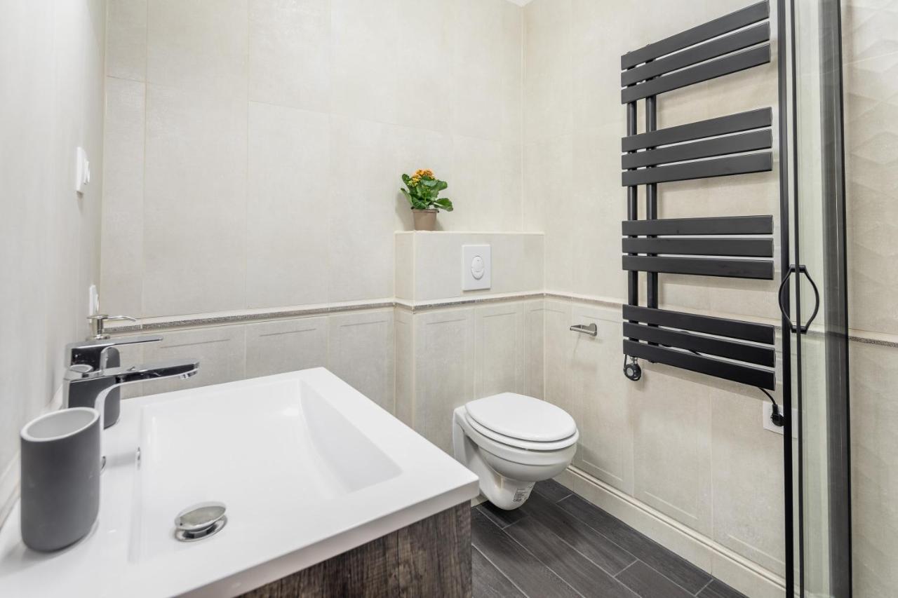 Luxurious Apartment 2Min Walk To Basilica Budapest Exterior photo